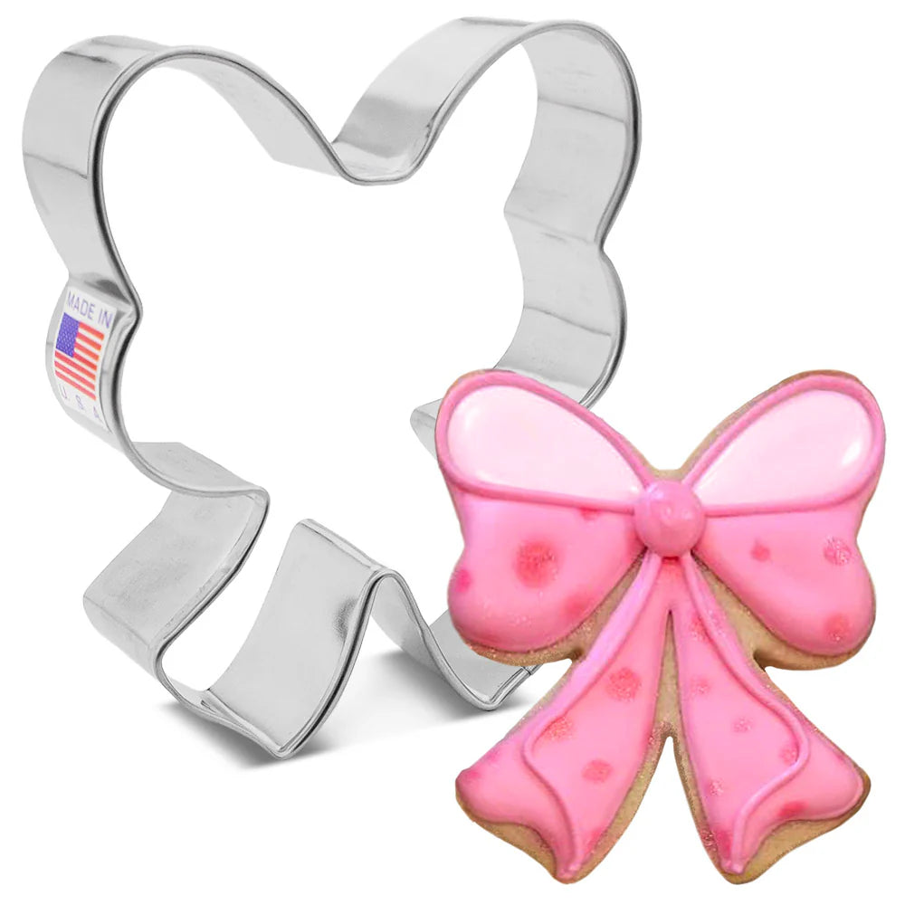 Ann Clark Classic Bow Cookie Cutter